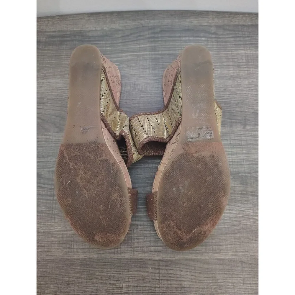 Dress Barn Women’s Bronze Gold Woven Wedge Sandal Shoes 8M Cork Look Slip On